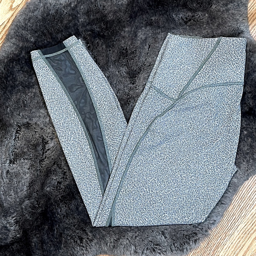 Lululemon Mesh Panel Leggings